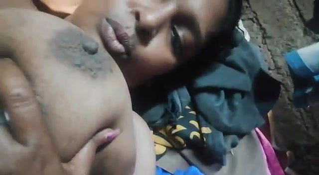 Unsatisfied Village bhabhi