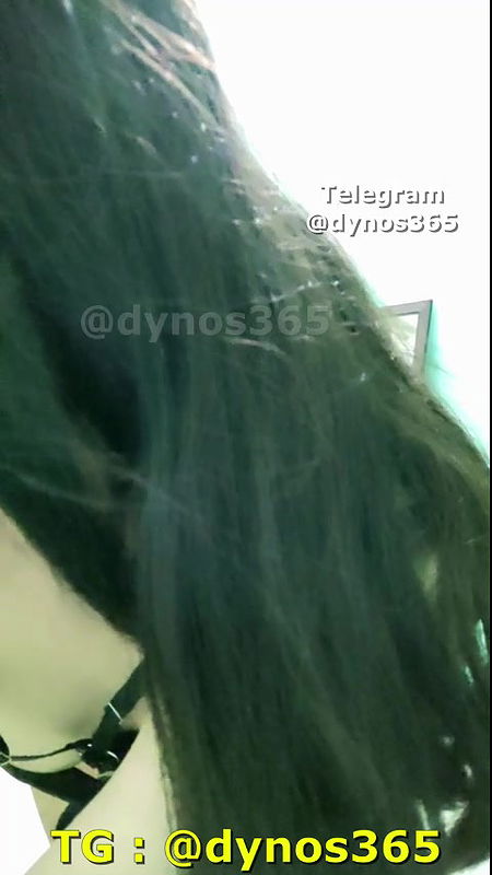 Model Diya Teasing Ass and Boobs in Sexy Lingerie on Live Cam