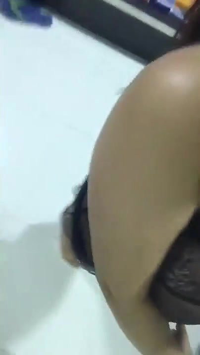 Desi Beauty Bhabhi showing in her seethru