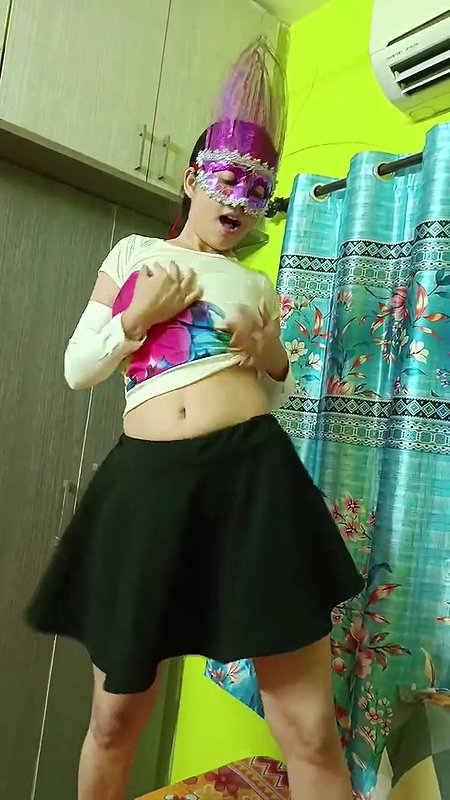 Desi cute girl hd cam show -6