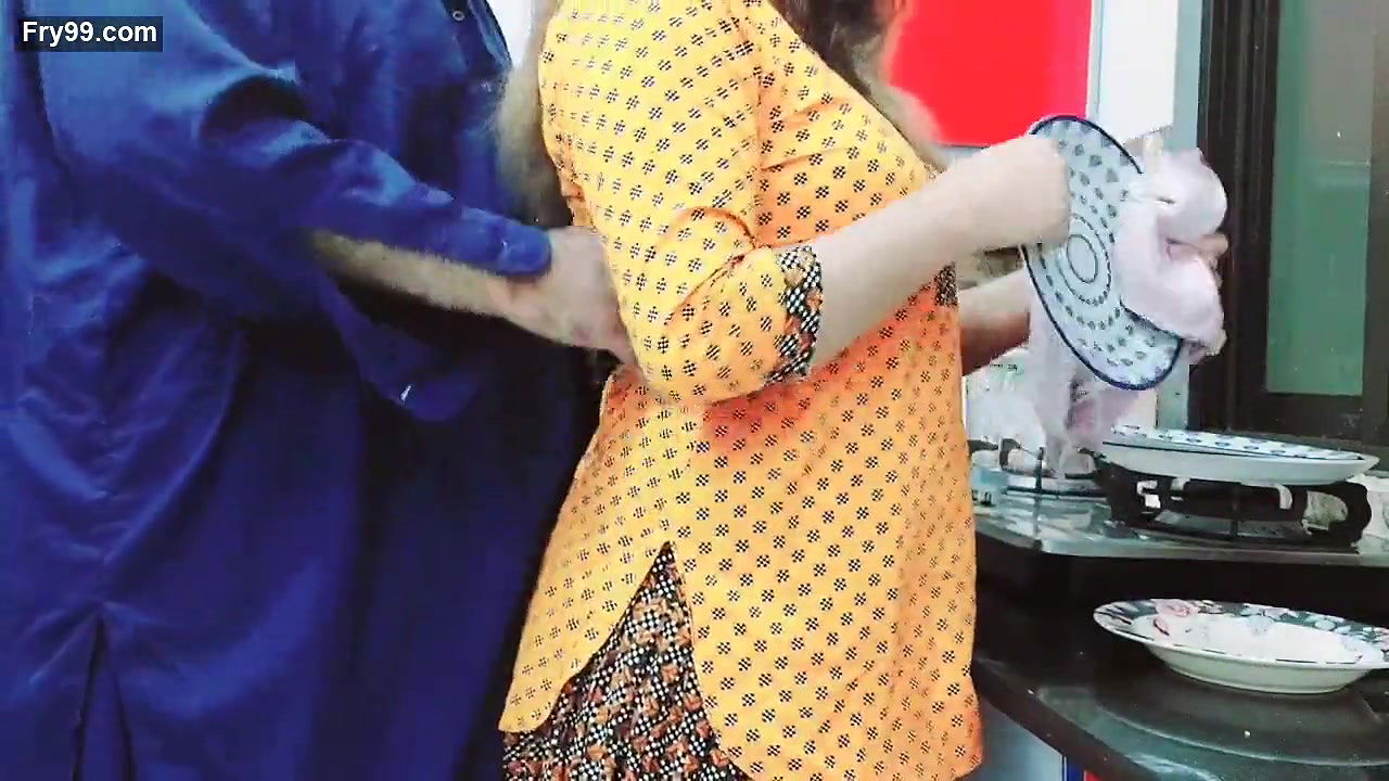 Pk sexy bhabi enjoy with old father in lw 2