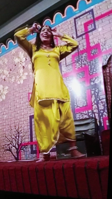 Pk nude mujra collection -83