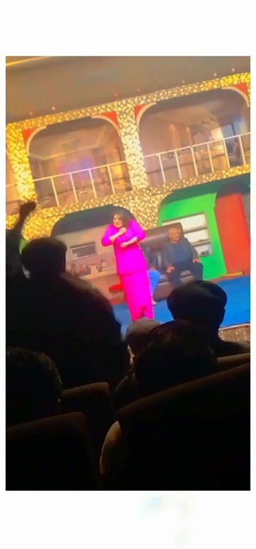 Pk nude mujra collection -192