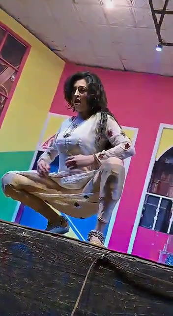 Pk nude mujra collection -204