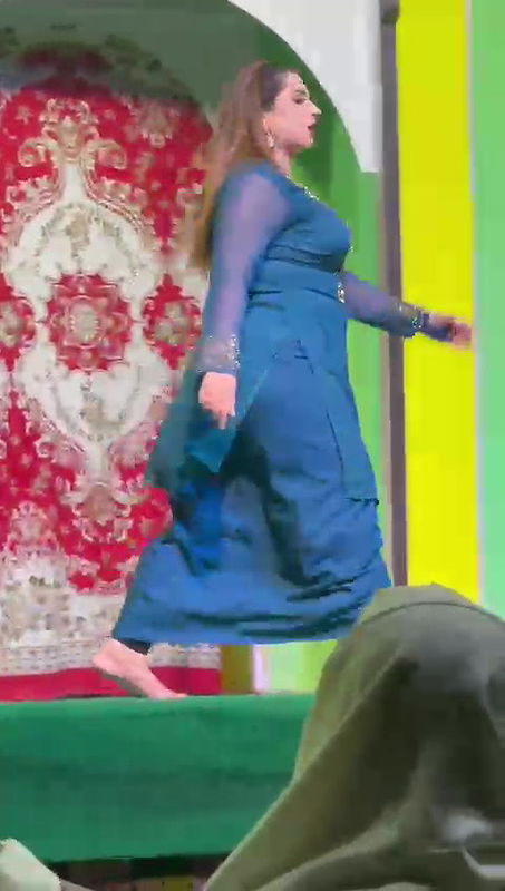 Pk nude mujra collection -214