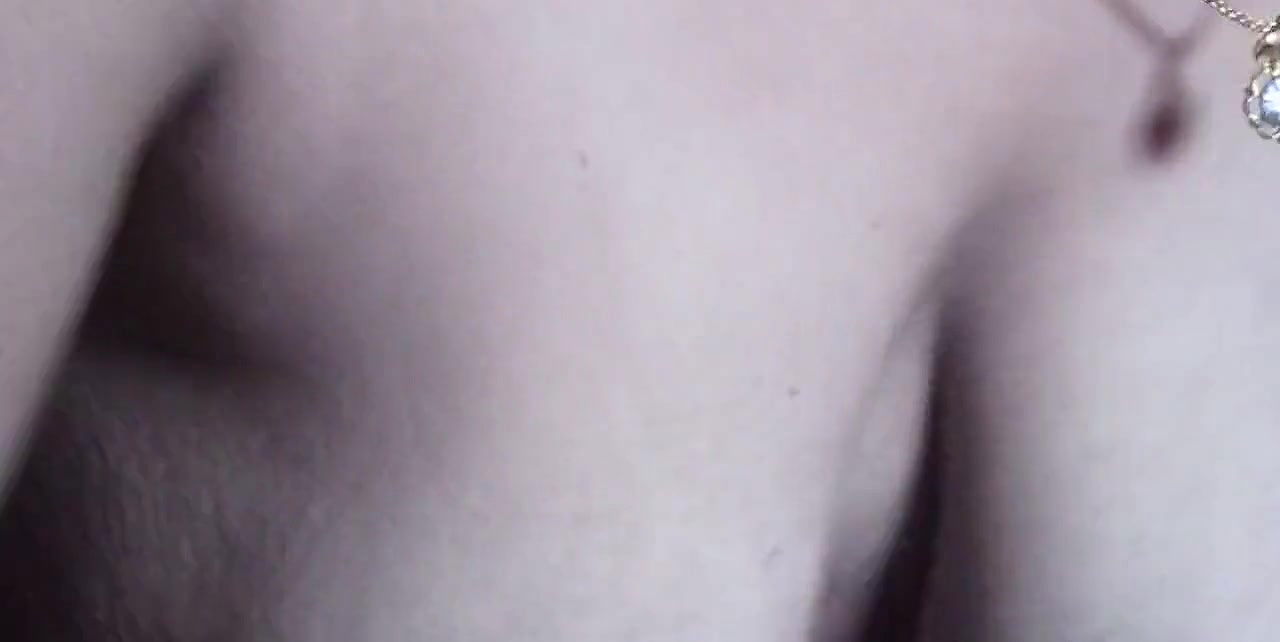 Bengali Housewife Mona Showing Her Milky Boobs, Juicy Pussy And Huge Ass