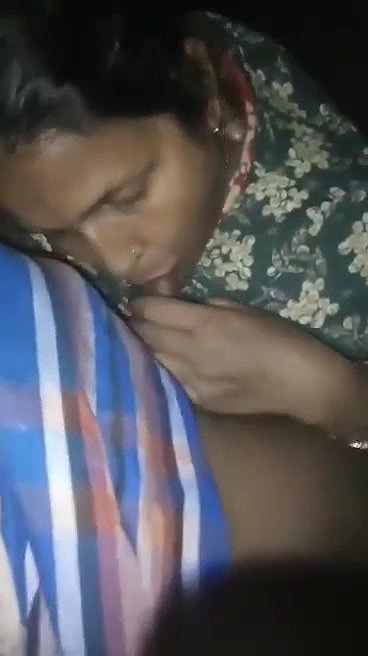 Village Bhabi Sucking