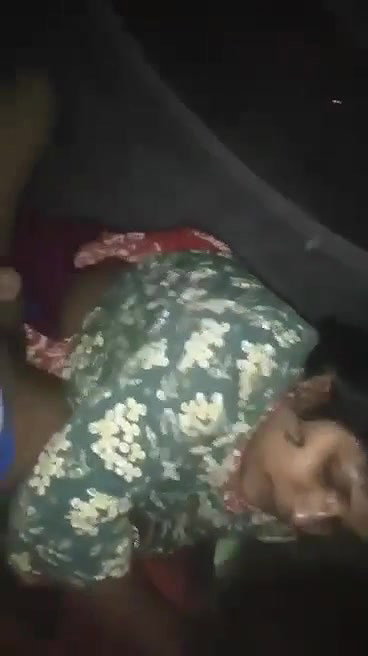 Village Bhabi Sucking