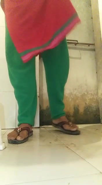 Desi Busty Beautiful Naughty Housewife Homemade Full Nude-257