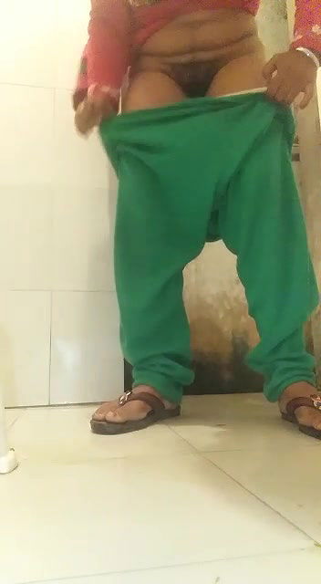 Desi Busty Beautiful Naughty Housewife Homemade Full Nude-257