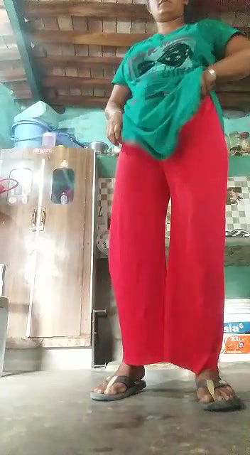 Desi Busty Beautiful Naughty Housewife Homemade Full Nude-213