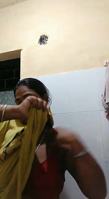 Desi Busty Beautiful Naughty Housewife Homemade Full Nude-208