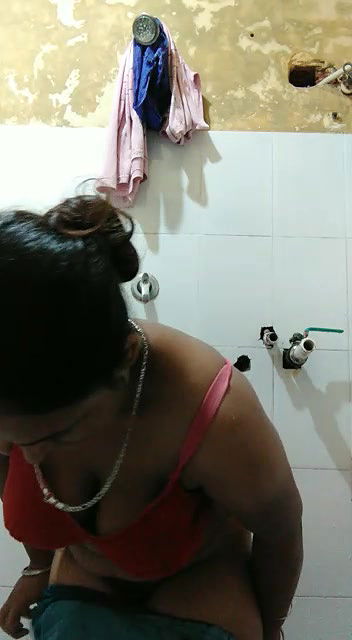 Desi Busty Beautiful Naughty Housewife Homemade Full Nude-203