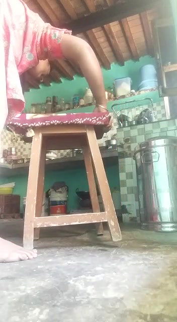 Desi Busty Beautiful Naughty Housewife Homemade Full Nude-196