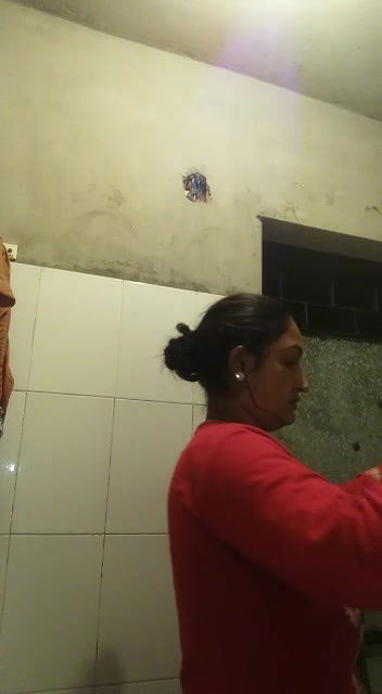 Desi Busty Beautiful Naughty Housewife Homemade Full Nude-191