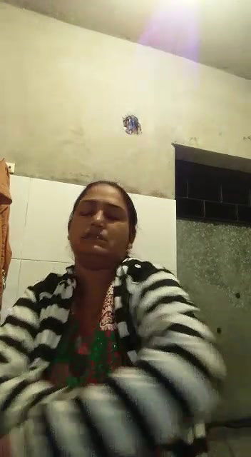 Desi Busty Beautiful Naughty Housewife Homemade Full Nude-191