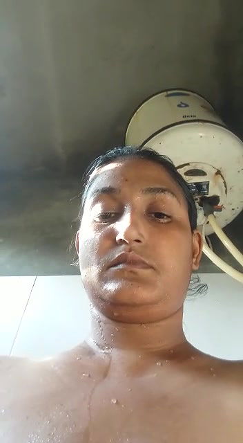 Desi Busty Beautiful Naughty Housewife Homemade Full Nude-188