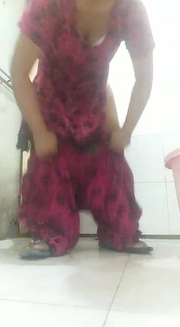 Desi Busty Beautiful Naughty Housewife Homemade Full Nude-166