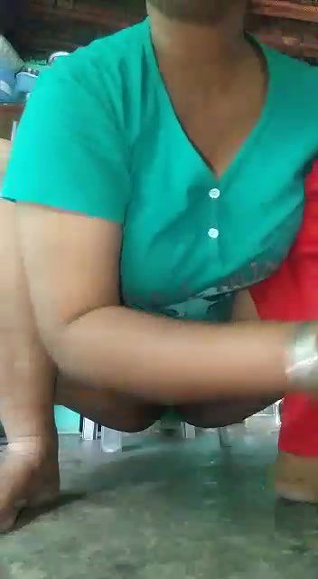 Desi Busty Beautiful Naughty Housewife Homemade Full Nude-127