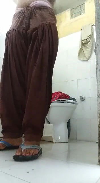 Desi Busty Beautiful Naughty Housewife Homemade Full Nude-120