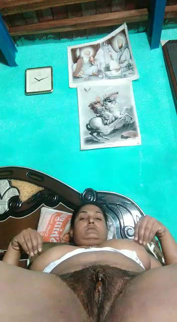 Desi Busty Beautiful Naughty Housewife Homemade Full Nude-114