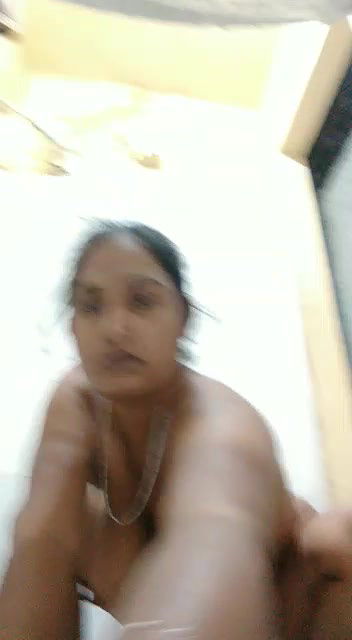 Desi Busty Beautiful Naughty Housewife Homemade Full Nude-112