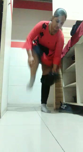 Desi Busty Beautiful Naughty Housewife Homemade Full Nude-106