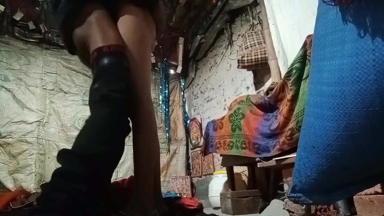 Village Bhabhi Fucked By Young Dewar