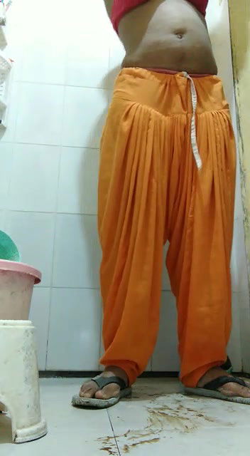 Desi Busty Beautiful Naughty Housewife Homemade Full Nude-89