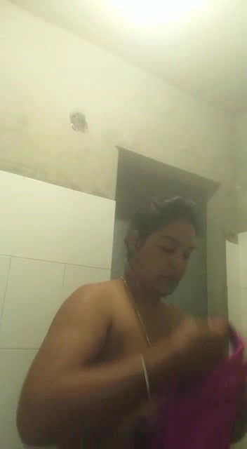 Desi Busty Beautiful Naughty Housewife Homemade Full Nude-85