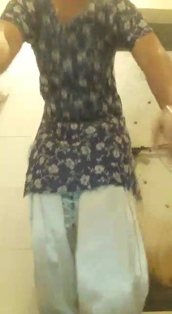 Desi Busty Beautiful Naughty Housewife Homemade Full Nude-85