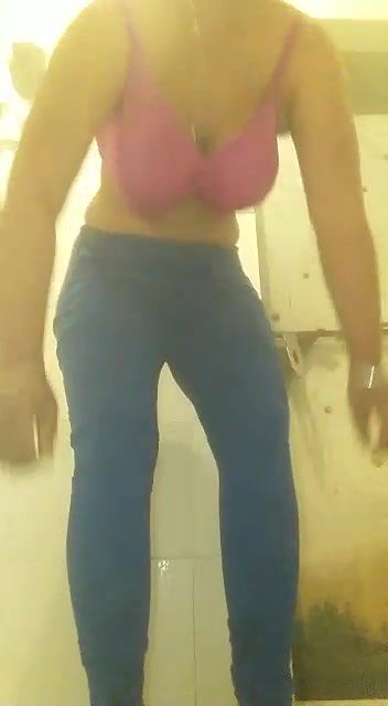 Desi Busty Beautiful Naughty Housewife Homemade Full Nude-85