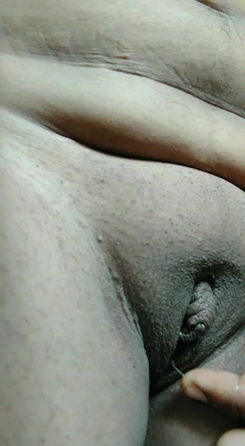 Desi Busty Beautiful Naughty Housewife Homemade Full Nude-69