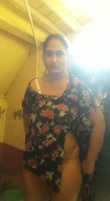 Desi Busty Beautiful Naughty Housewife Homemade Full Nude-56