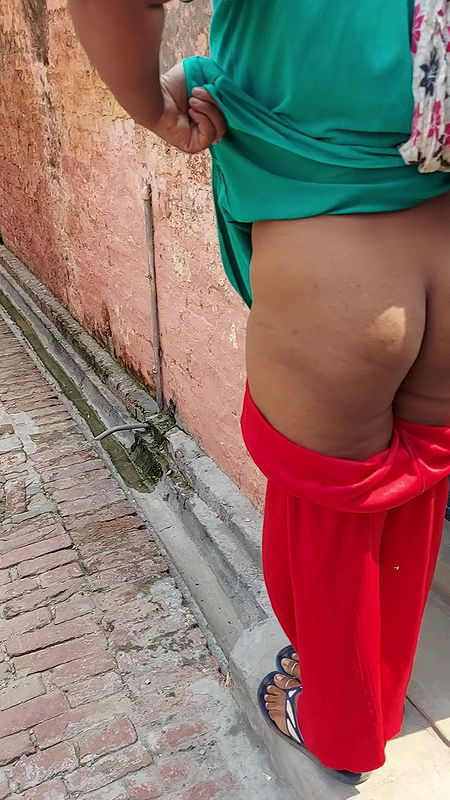 Desi Busty Beautiful Naughty Housewife Homemade Full Nude-31