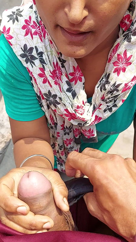 Desi Busty Beautiful Naughty Housewife Homemade Full Nude-27