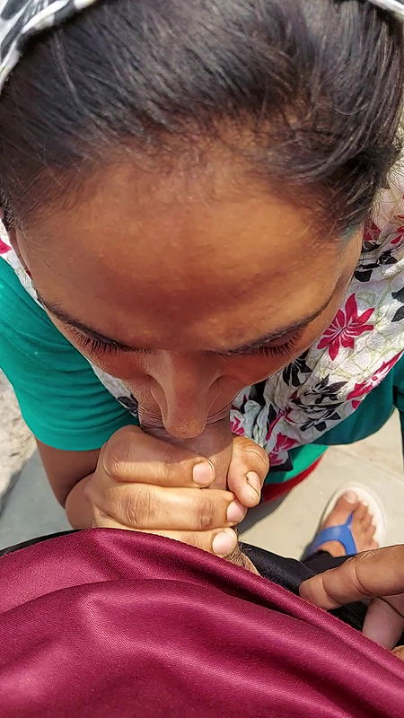 Desi Busty Beautiful Naughty Housewife Homemade Full Nude-26