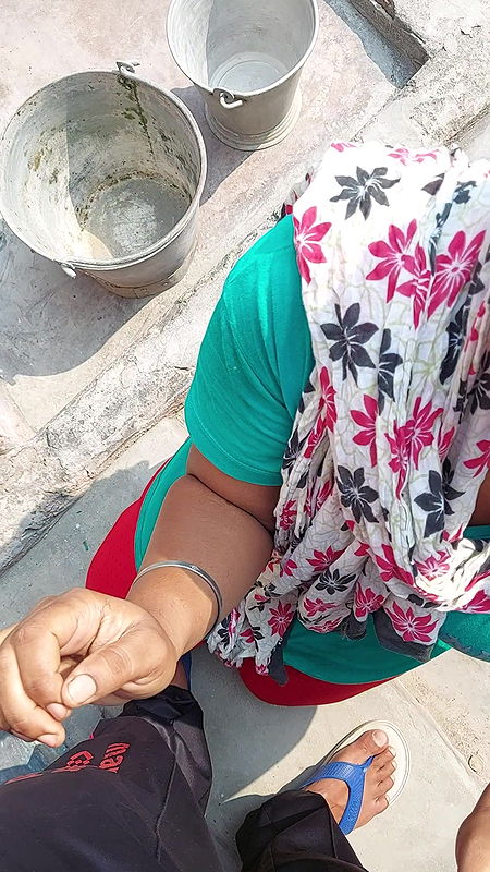 Desi Busty Beautiful Naughty Housewife Homemade Full Nude-26