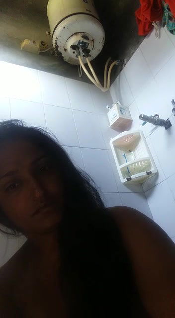 Desi Busty Beautiful Naughty Housewife Homemade Full Nude-13