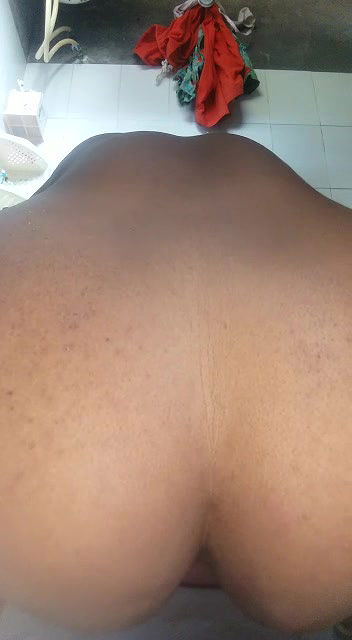 Desi Busty Beautiful Naughty Housewife Homemade Full Nude-3