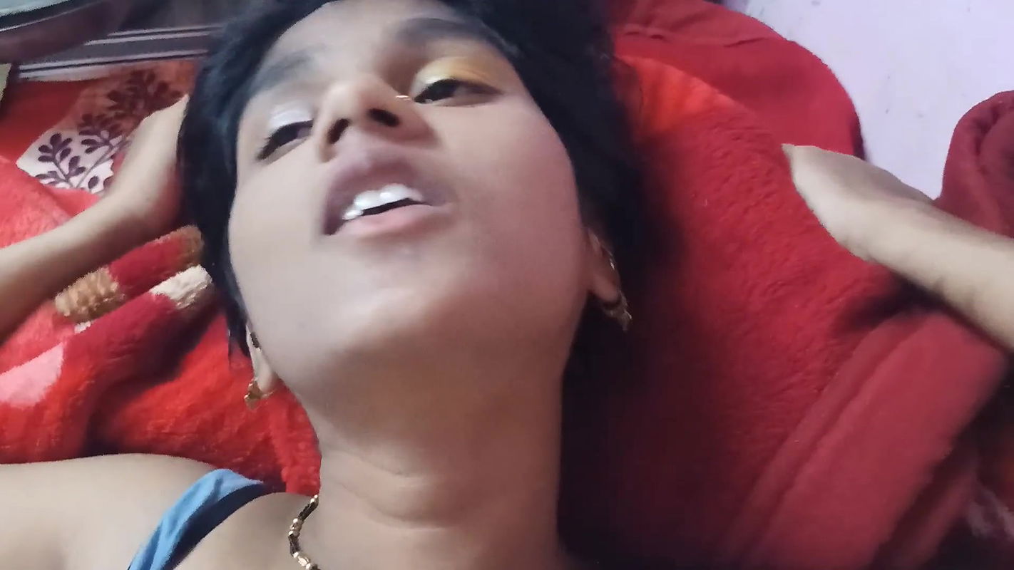 Fucking Desi step mom at home alone with his husband not at home