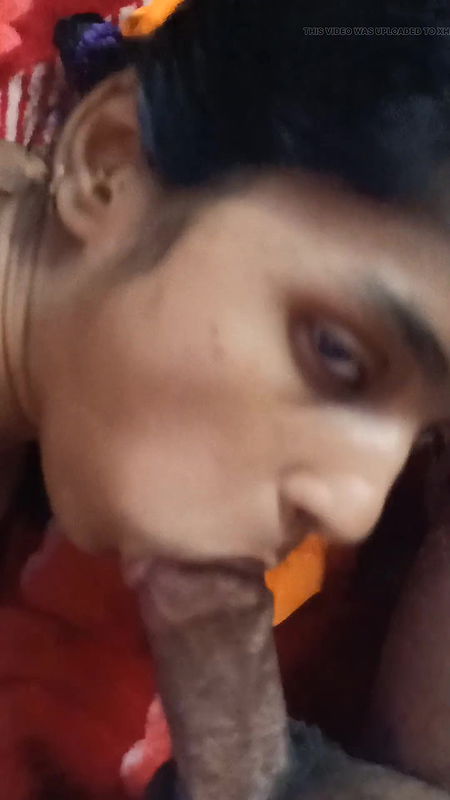 Sucking bhabhi with bindiya Desi cock cum on his face