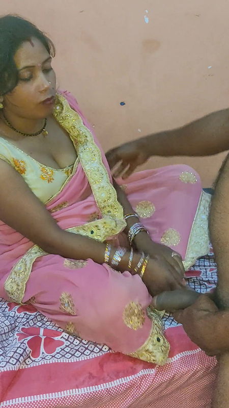 Indian Bhabhi Ko Fudi Chaat Ke Pela, Desi Bhabhi Ko Fudi Chaat Ke Pela, Desi Aunty Ko Fudi Chaat Ke Pela