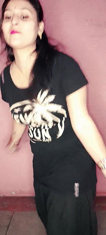 Nude dance bhojpuri dance music with puja