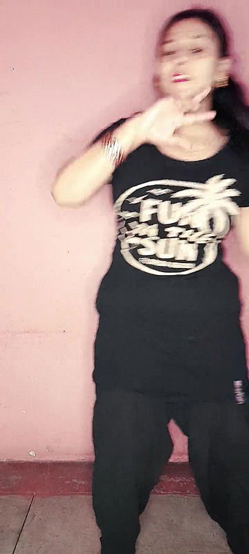 Nude dance bhojpuri dance music with puja