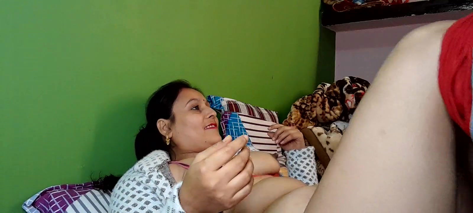 Pujaprem romance desi chudai deeply throat the pussy