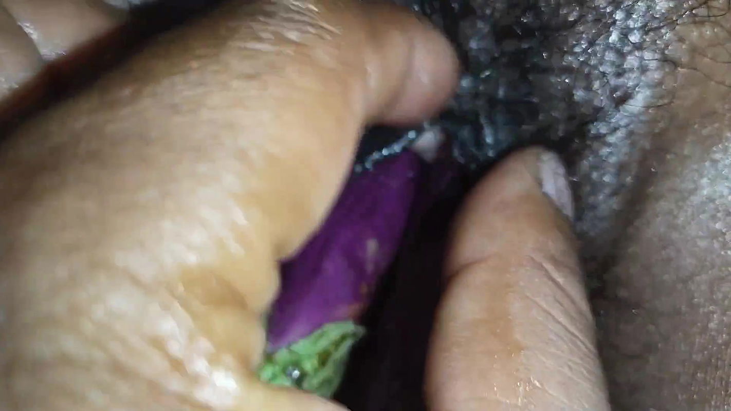 Pussy in Brinjal Anal trying sex