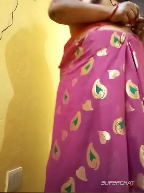Chubby Aunty Big Boobs And Pussy Show In Bathroom