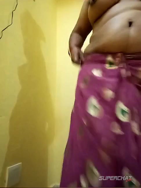 Chubby Aunty Big Boobs And Pussy Show In Bathroom