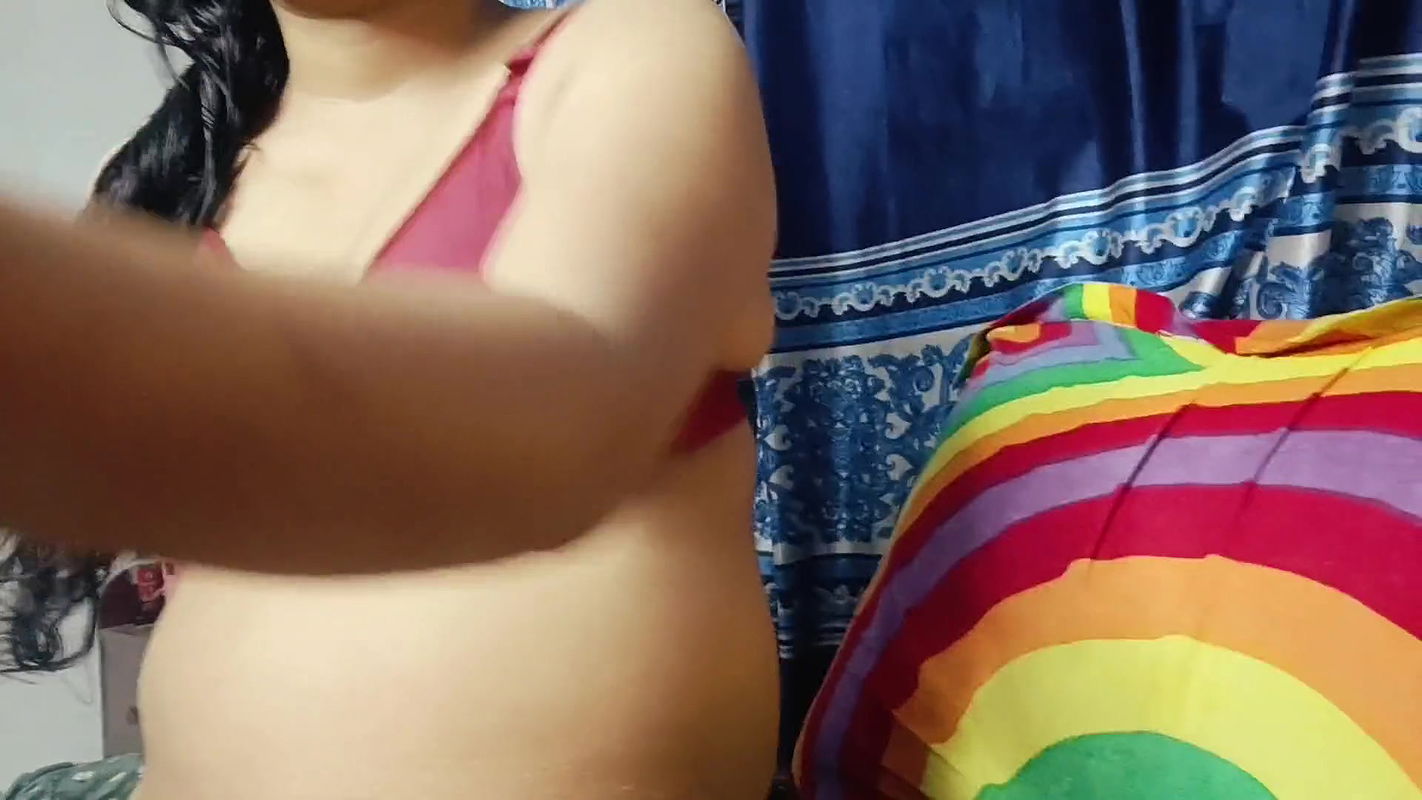 Bangladeshi beautiful college girl pussy fingering in her neighbour